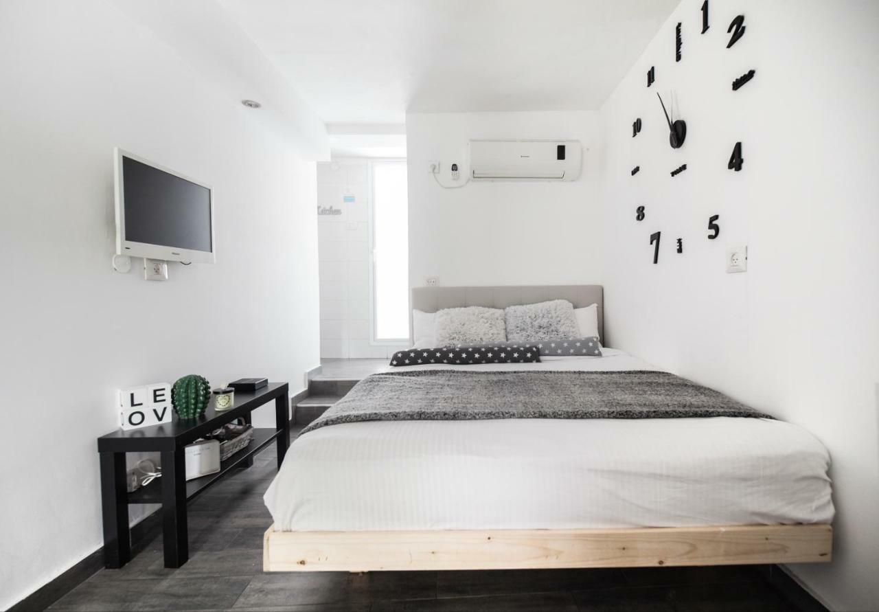 Stunning Studio By The Beach Tel Aviv Exterior photo